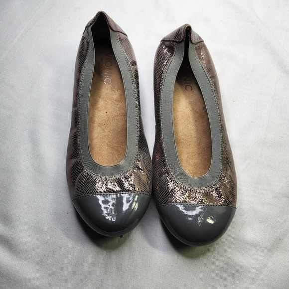 Vionic Shoes - Vionic Allora Ballet Flat Orthotic Shoes Womens Size 7.5 gray Bronze Leather